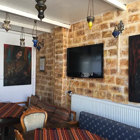 Albergue Avrasya *
